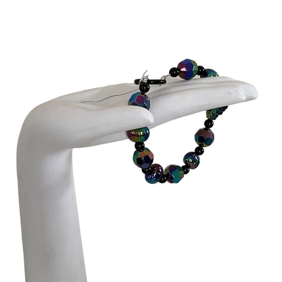 Iridescent Purple & Green Heart Large Beaded Charm Phone Accessory Wristlet - Picture 7 of 12